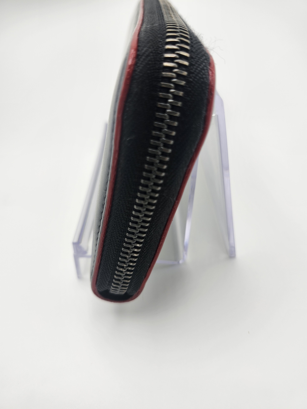 Authentic Preloved Christian Louboutin Black Leather Zip Wallet & Lipstk Bundle - Picture 8 of 16